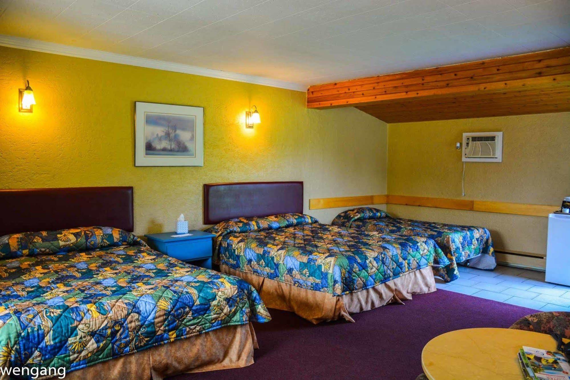 Auberge Godard Nominingue 외부 사진