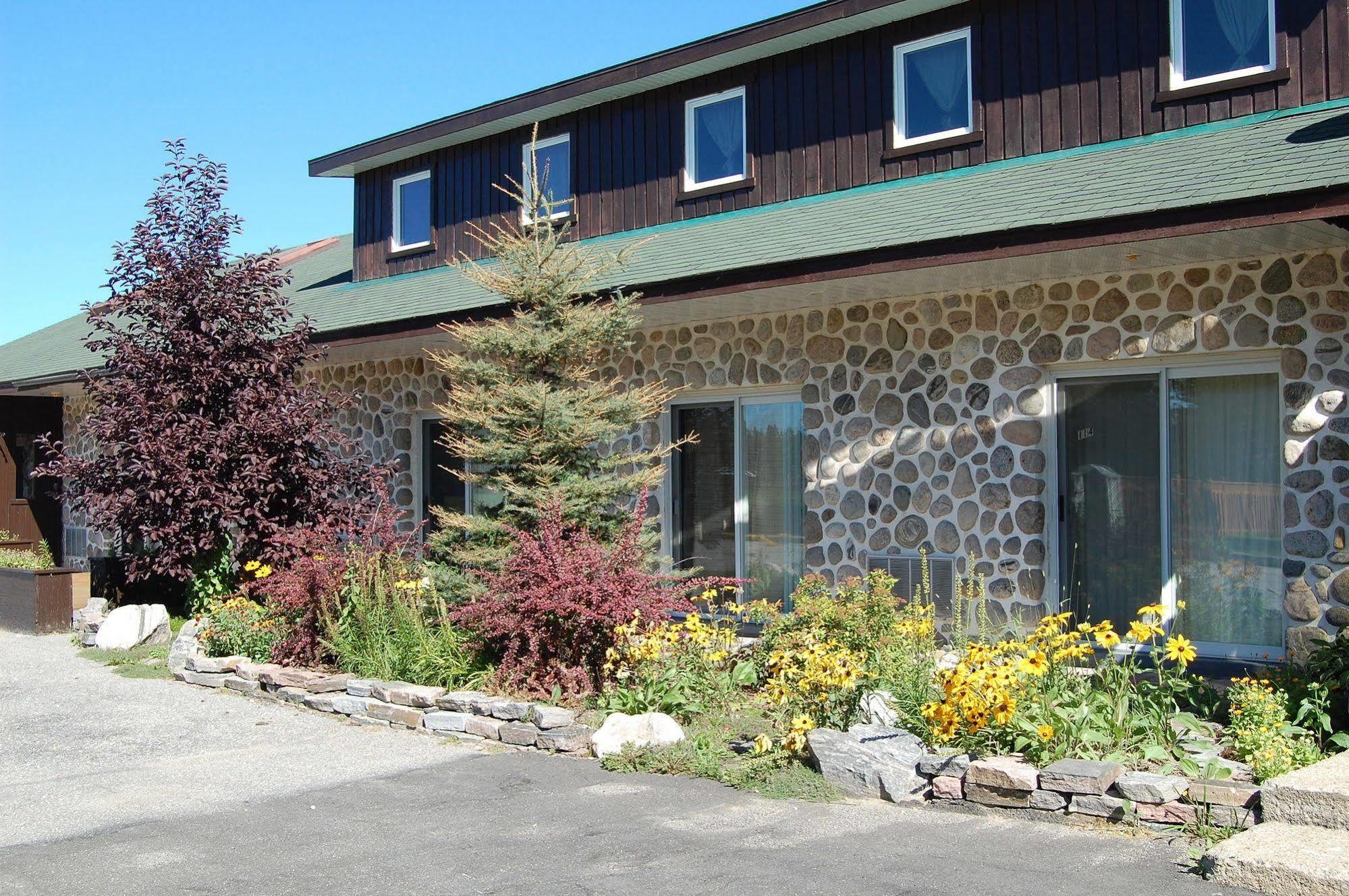 Auberge Godard Nominingue 외부 사진